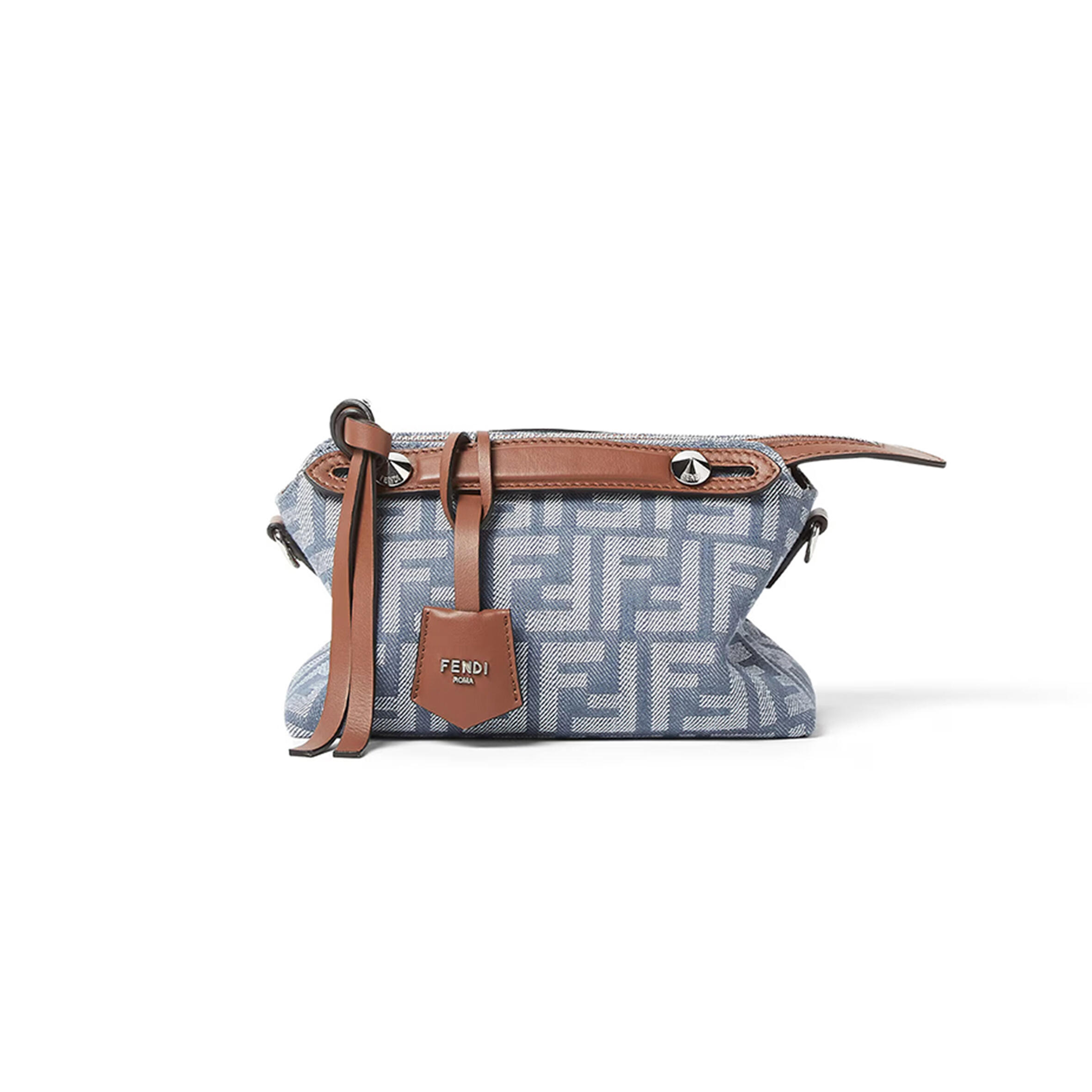 FENDI BY THE WAY SOFT MINI 8BS098AUT4F1SXP (20*12*9cm)